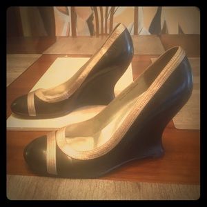 Carlos Falchi Black and Gold wedges